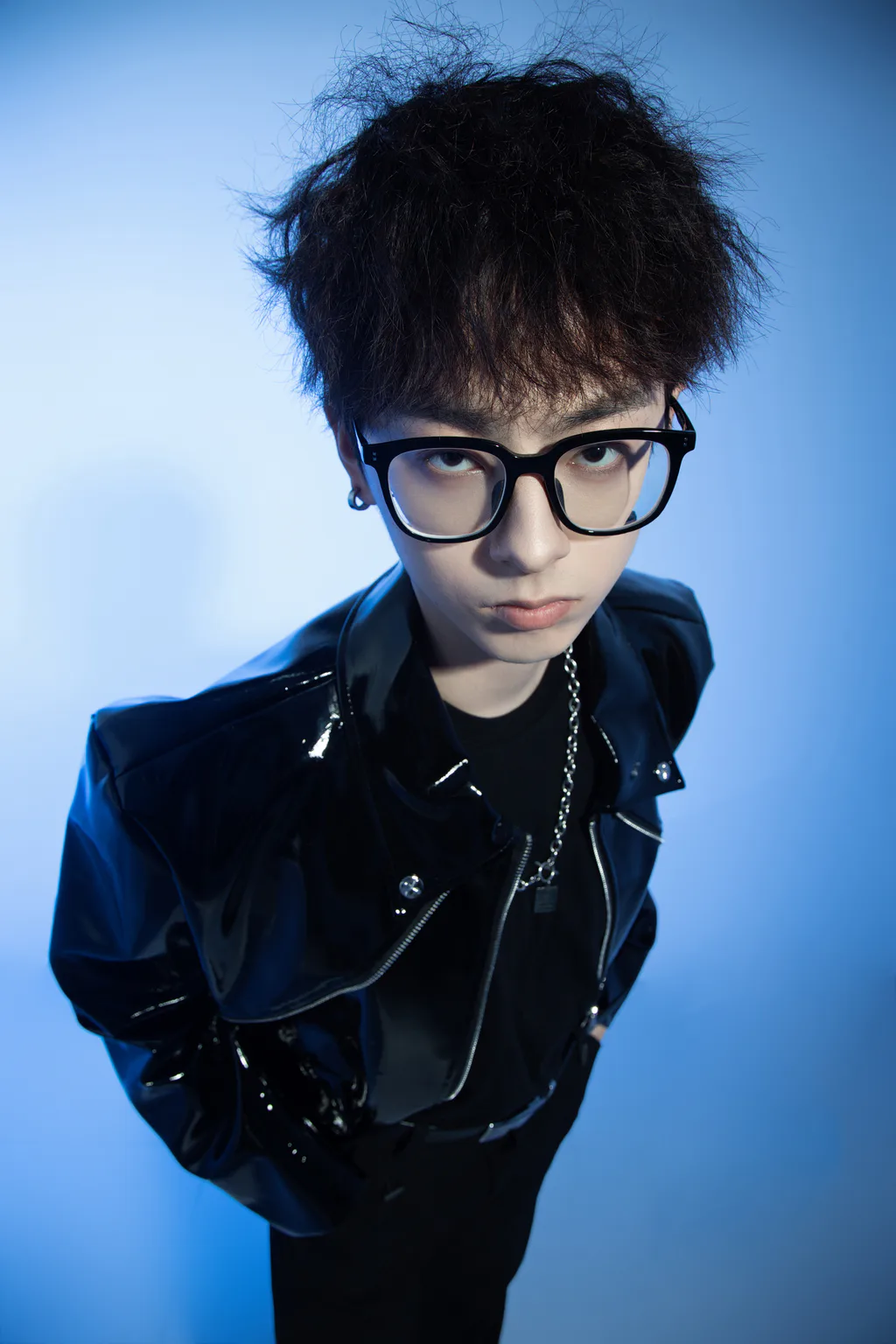 [YITUYU艺图语]2023.03.22 蓝与黑 古娜拉黑暗佩奇[21+1P/182MB]插图