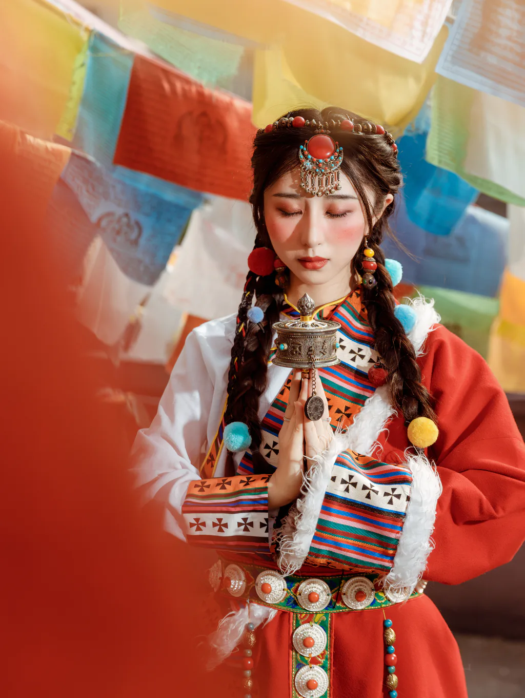 [YITUYU艺图语]2023.04.05 藏服少女 小希[24+1P/337MB]插图