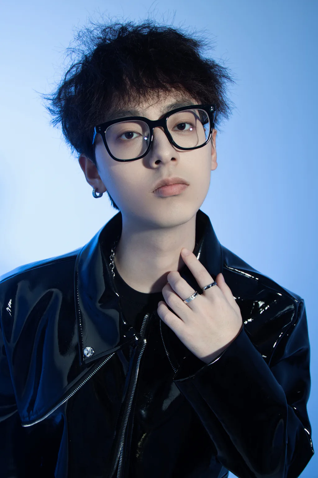 [YITUYU艺图语]2023.03.22 蓝与黑 古娜拉黑暗佩奇[21+1P/182MB]插图1