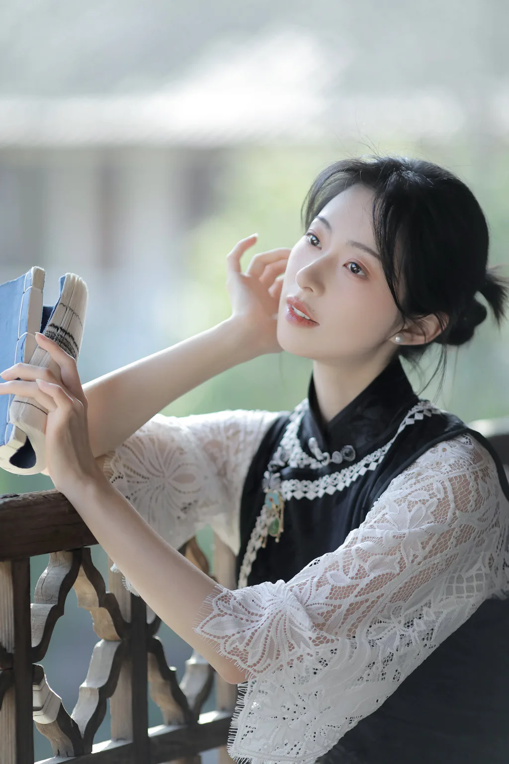 [YITUYU艺图语]2023.03.25 玉兰花 粉面姑娘[26+1P/261MB]插图1