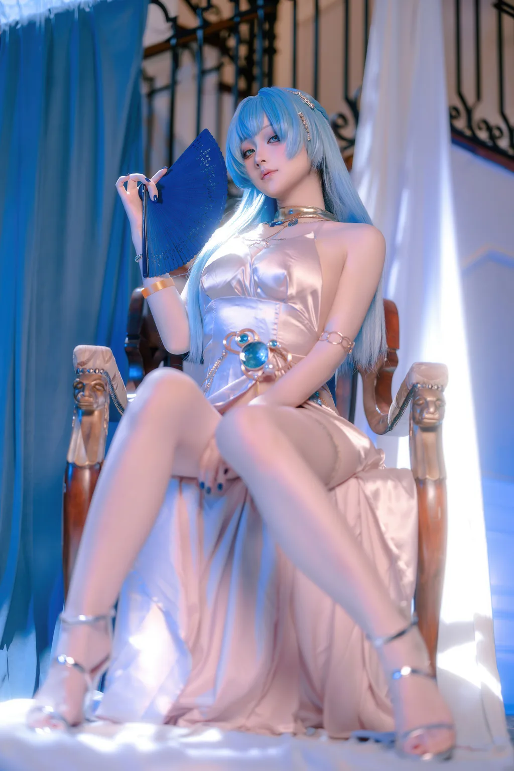 屿鱼 – 胜利女神 妮姬 海伦 礼服[60P/535MB]插图2