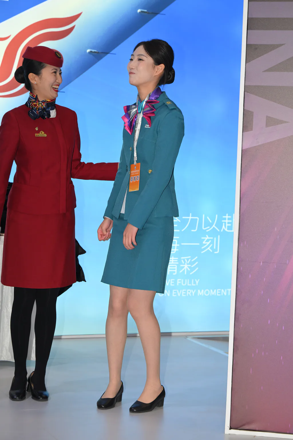 精选街拍作品 NO.6815 民航空姐至服[93P/156MB]插图2