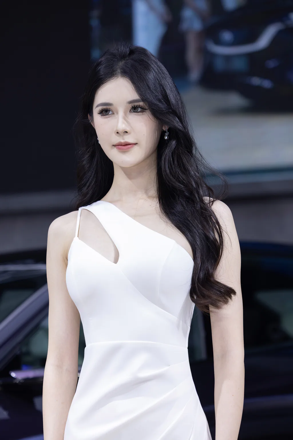 精选街拍作品 NO.6812 桑桑crow白色开叉长裙[130P/166MB]插图2