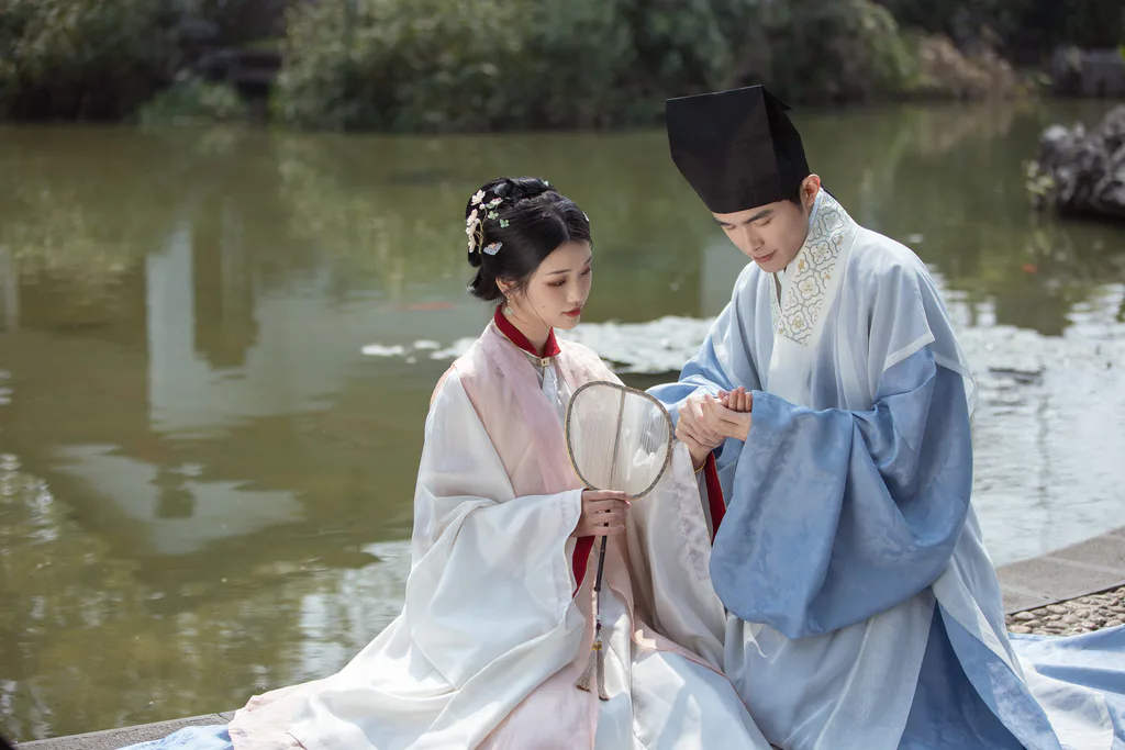 [YITUYU艺图语]2023.03.23 玉楼春 晚江亭[30+1P/325MB]插图