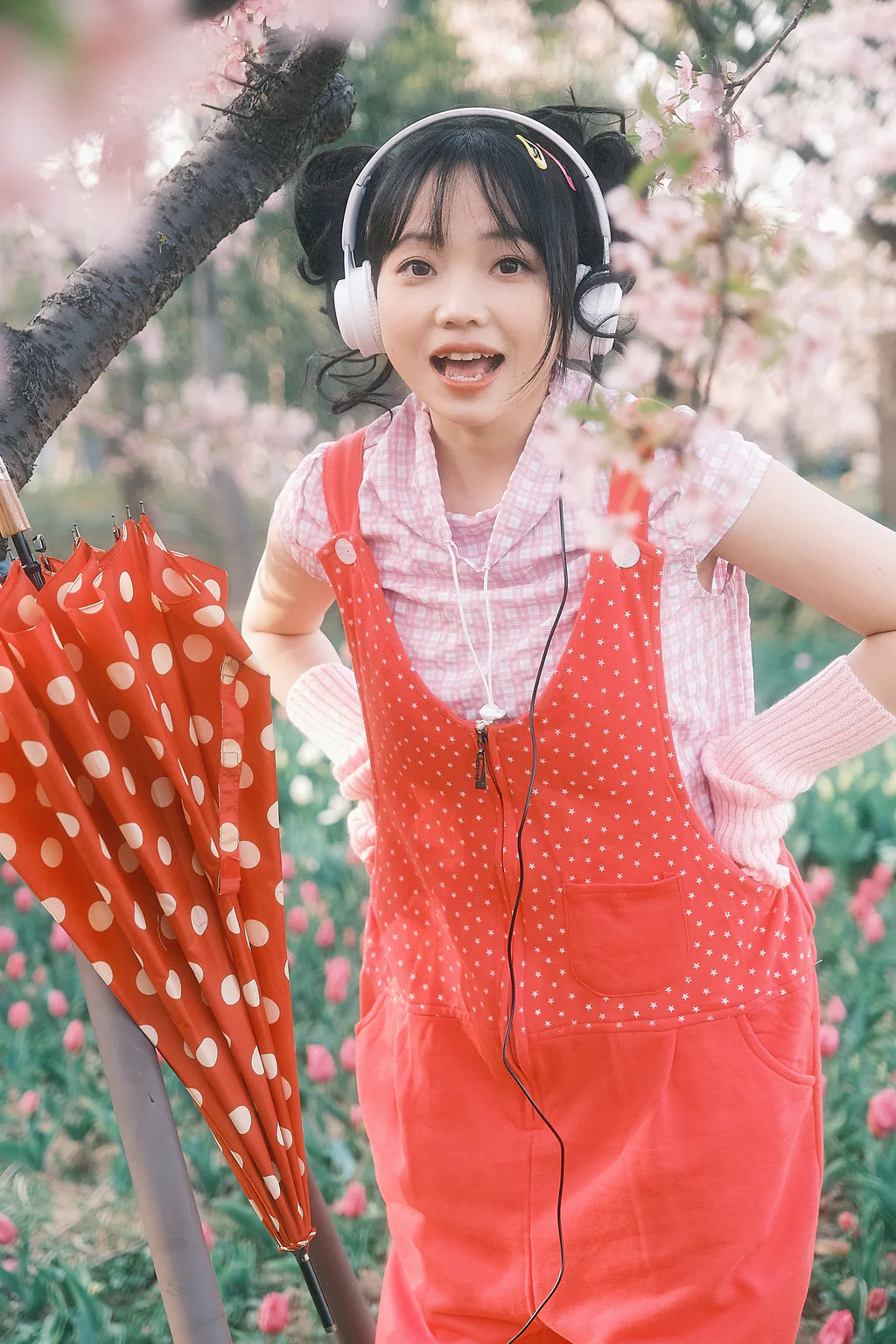 [YITUYU艺图语]2023.03.30 和春天的约会 贝贝bu睡觉[24+1P/597MB]插图