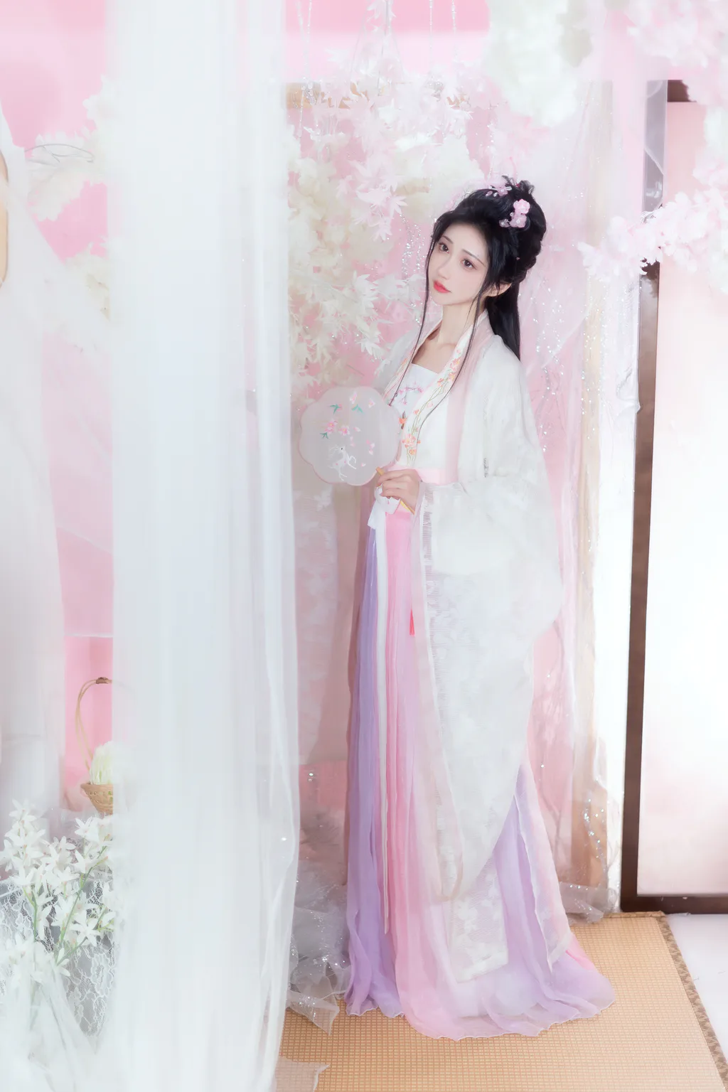 [YITUYU艺图语]2023.03.18 风满楼 绮罗生的小苏苏[24+1P/210MB]插图2