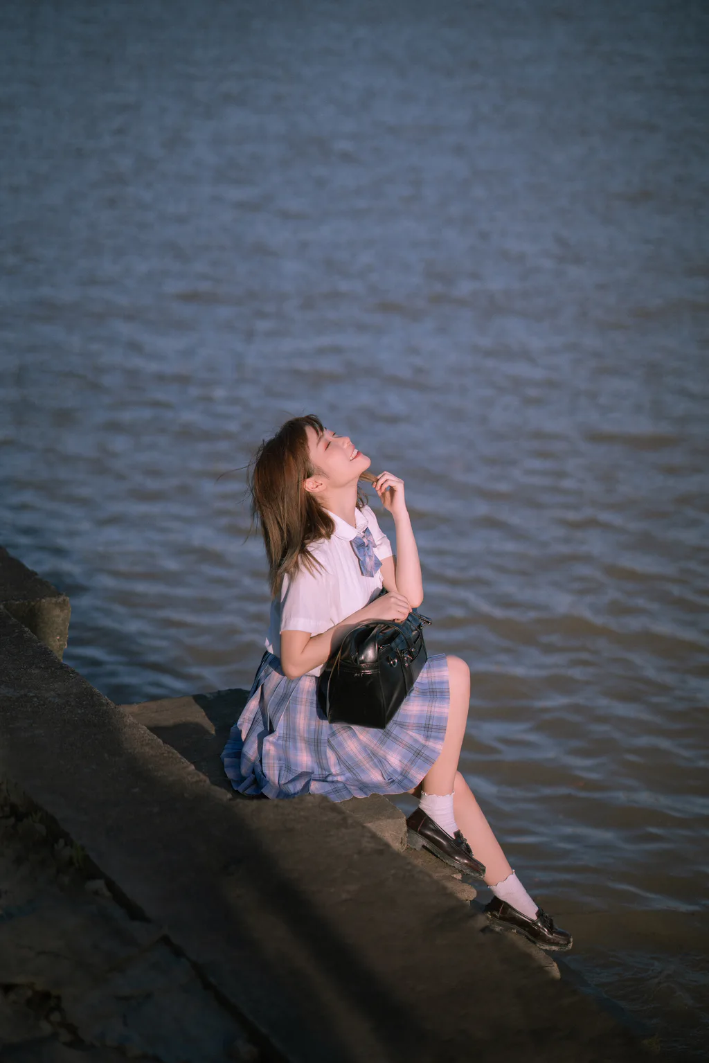 [YITUYU艺图语]2023.03.24 JK少女写真 诚信肥宅seiya[32+1P/741MB]插图1