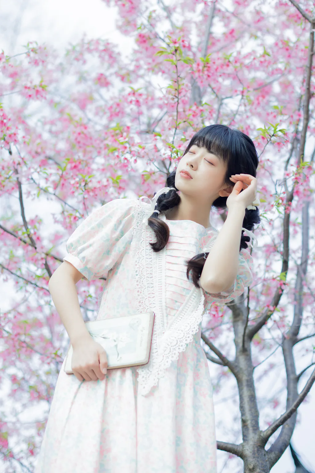 [YITUYU艺图语]2023.03.29 春日樱花记忆 一只暖暖[30+1P/250MB]插图