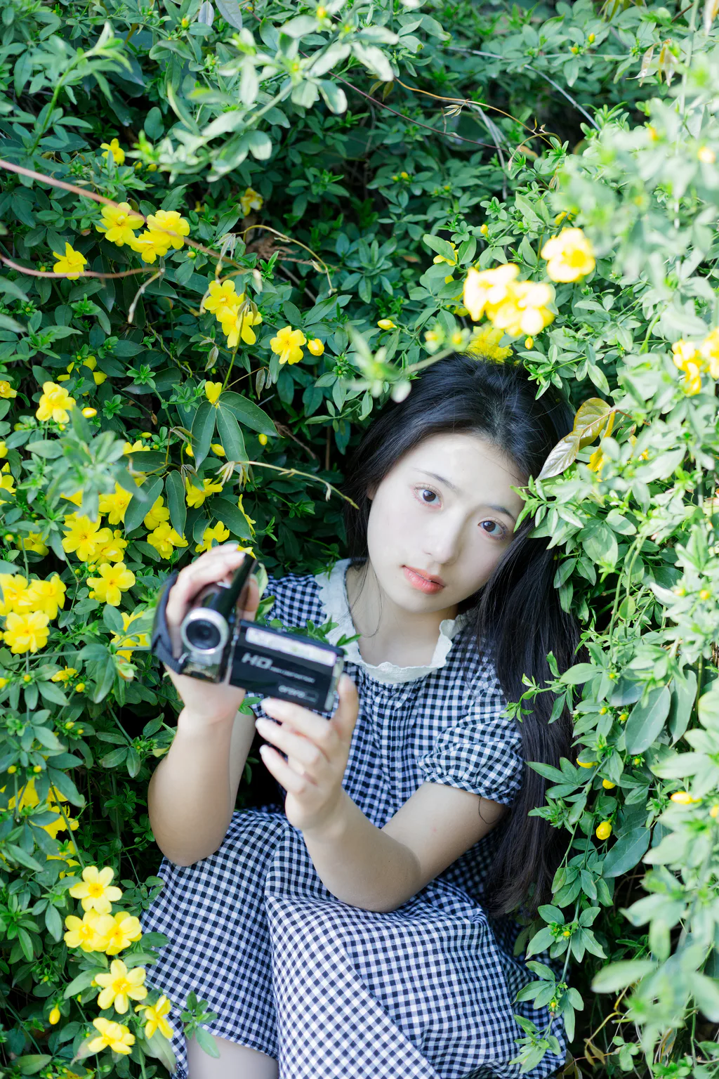 [YITUYU艺图语]2023.04.02 故事的小黄花 木柚[27+1P/341MB]插图1