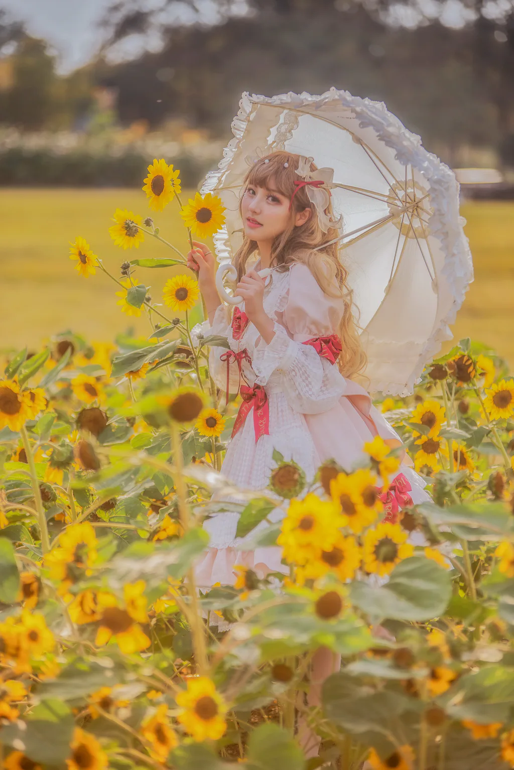 [YITUYU艺图语]2023.04.05 向日葵洛丽塔 FuyuMi冬目[23+1P/124MB]插图1