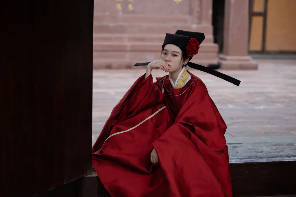 [YITUYU艺图语]2023.04.12 女驸马 一方伊人yi[24+1P/351MB]插图2