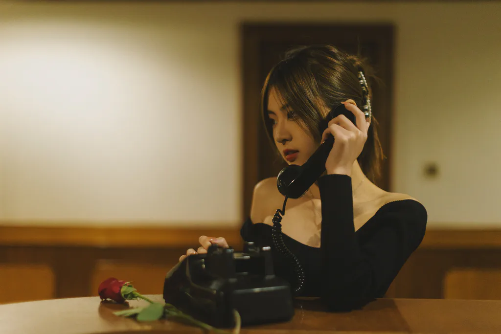 [YITUYU艺图语]2023.04.10 迷 cici[32+1P/142MB]插图1