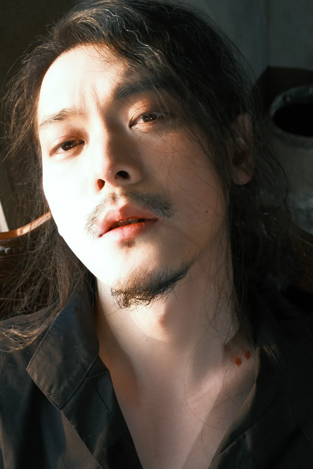 [YITUYU艺图语]2023.03.17 流浪诗人 庄翰_Roya[35+1P/277MB]插图1