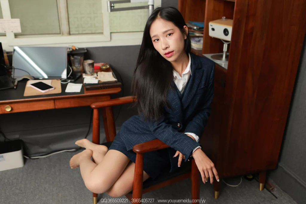 [IESS异思趣向] 2026.02.17 丝享家2267：美子《肉丝领导（下）》[84P/220MB]插图2