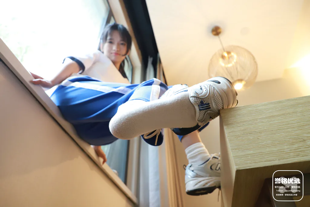 [誉铭传媒]袜足摄影 2024年《秋季新品》[100P/1V/2.47GB]插图2