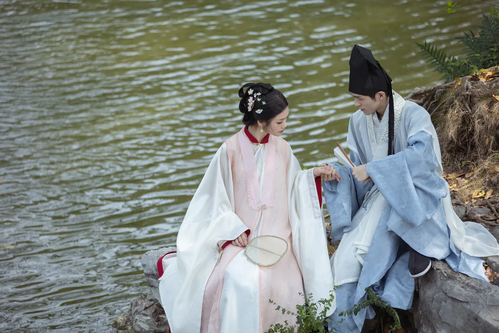 [YITUYU艺图语]2023.03.23 玉楼春 晚江亭[30+1P/325MB]插图1