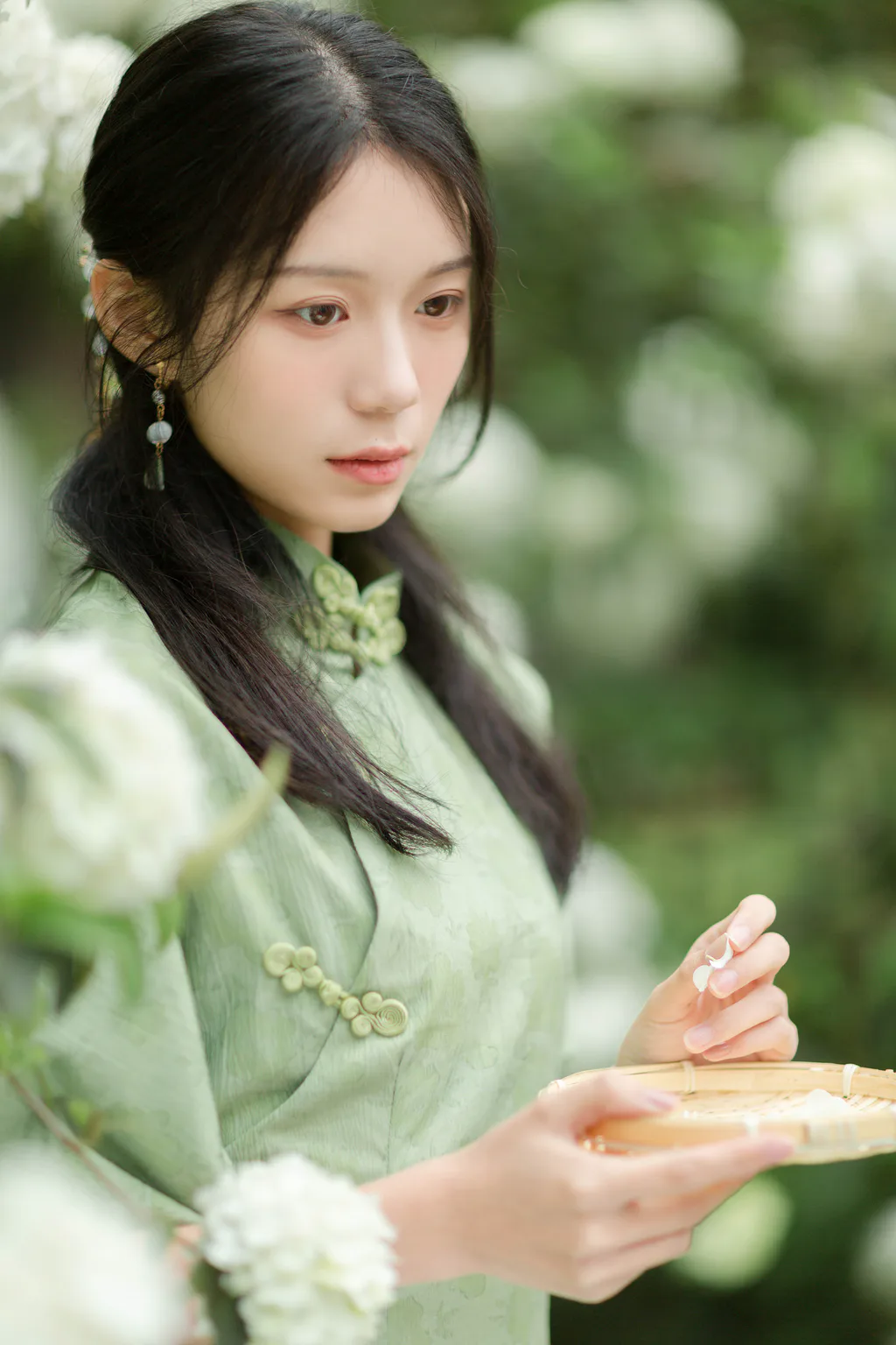 [YITUYU艺图语]2023.04.07 人间四月 雨洁[26+1P/206MB]插图1