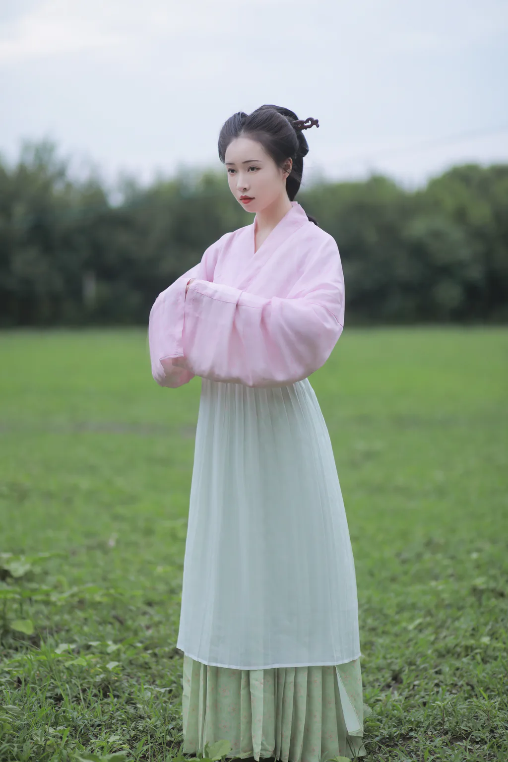 [YITUYU艺图语]2023.04.11 柳絮之才 姌Rr [31+1P/352MB]插图1