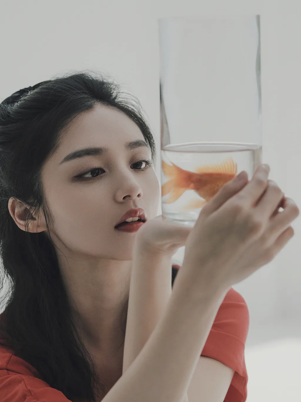 [YITUYU艺图语]2023.03.20 少女与鱼 雨文[42+1P/247MB]插图