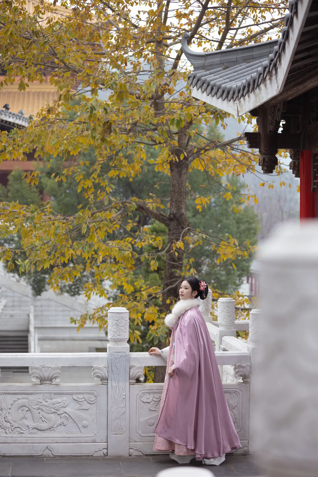 [YITUYU艺图语]2023.03.21 山河已秋 培培[34+1P/333MB]插图1