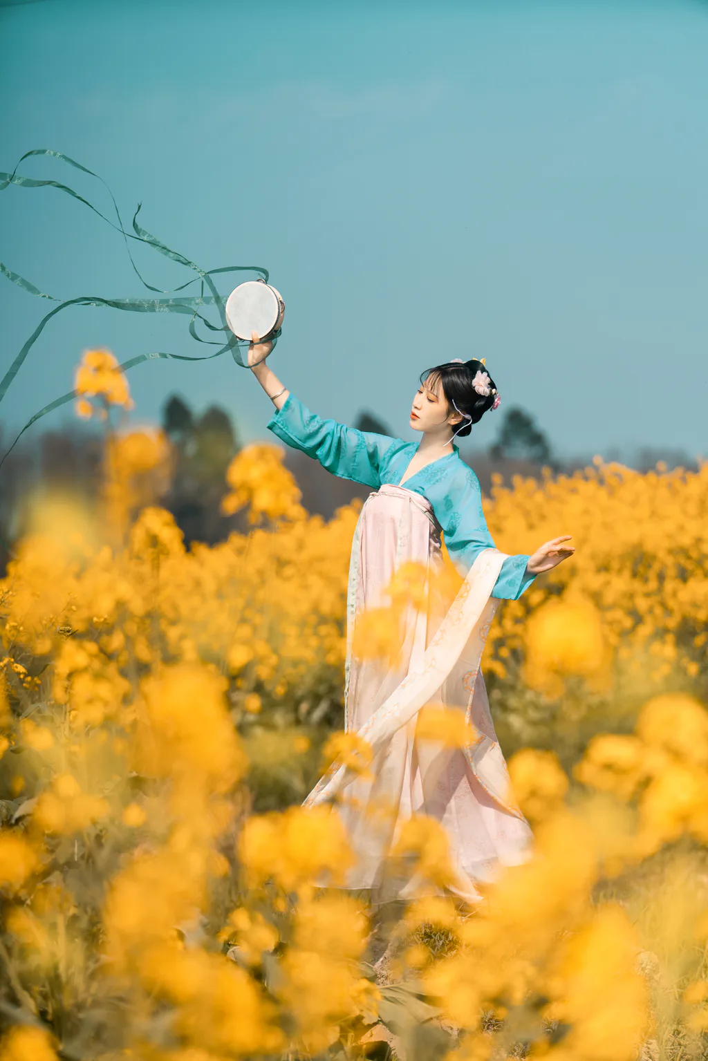 [YITUYU艺图语]2023.03.17 等风来 初茶[62+1P/1.14GB]插图