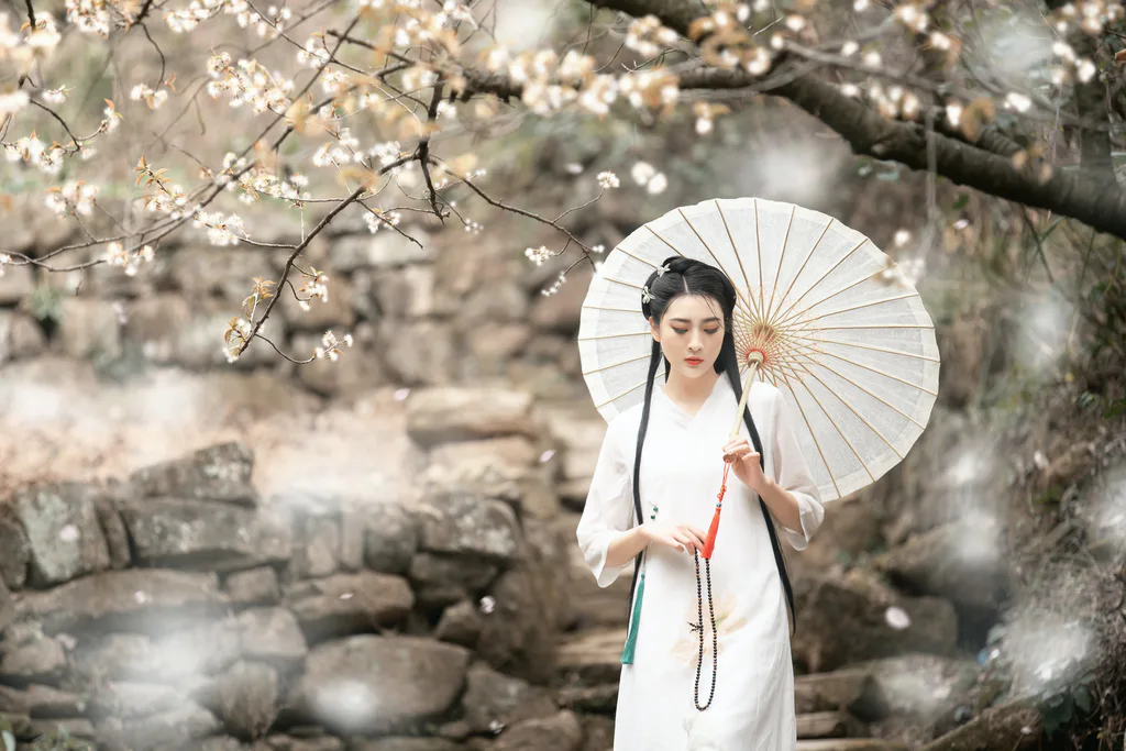 [YITUYU艺图语]2023.03.24 如是我闻 明月[45+1P/777MB]插图