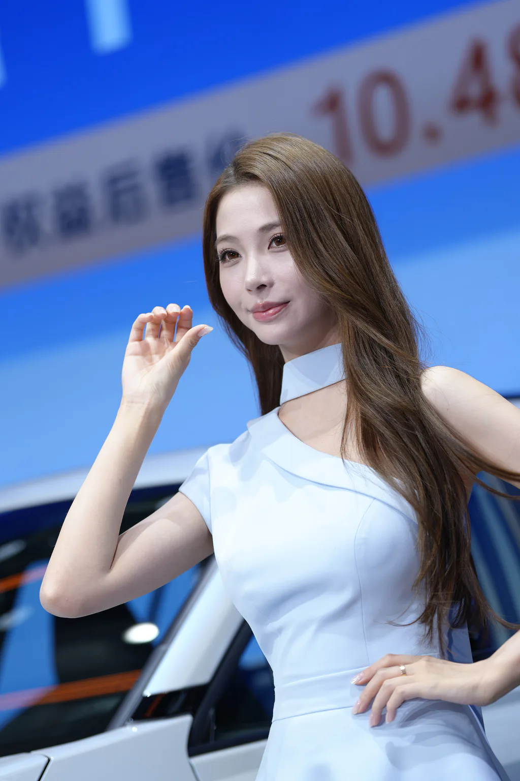 精选街拍作品 NO.6773 蓝色长裙小夏baby[50P/35MB]插图