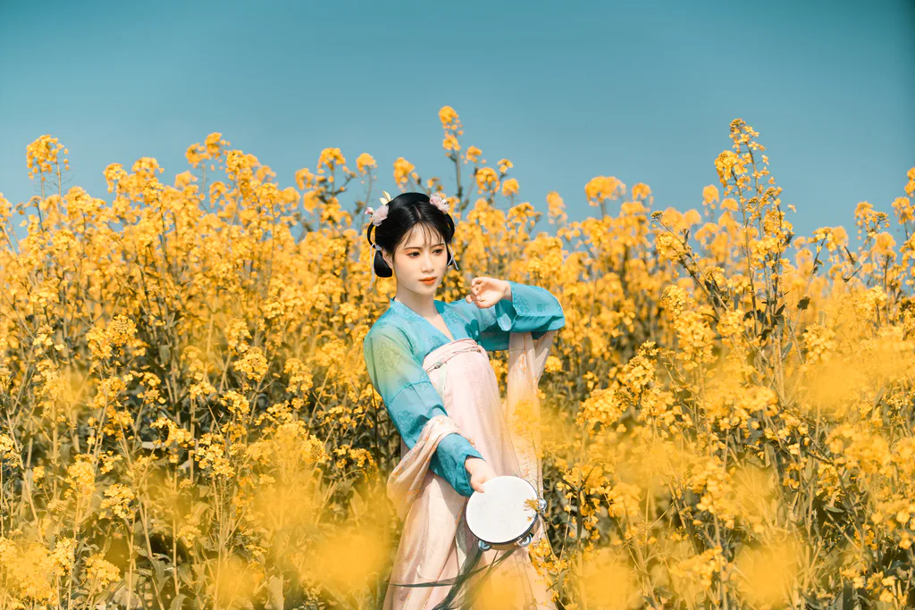 [YITUYU艺图语]2023.03.17 等风来 初茶[62+1P/1.14GB]插图1