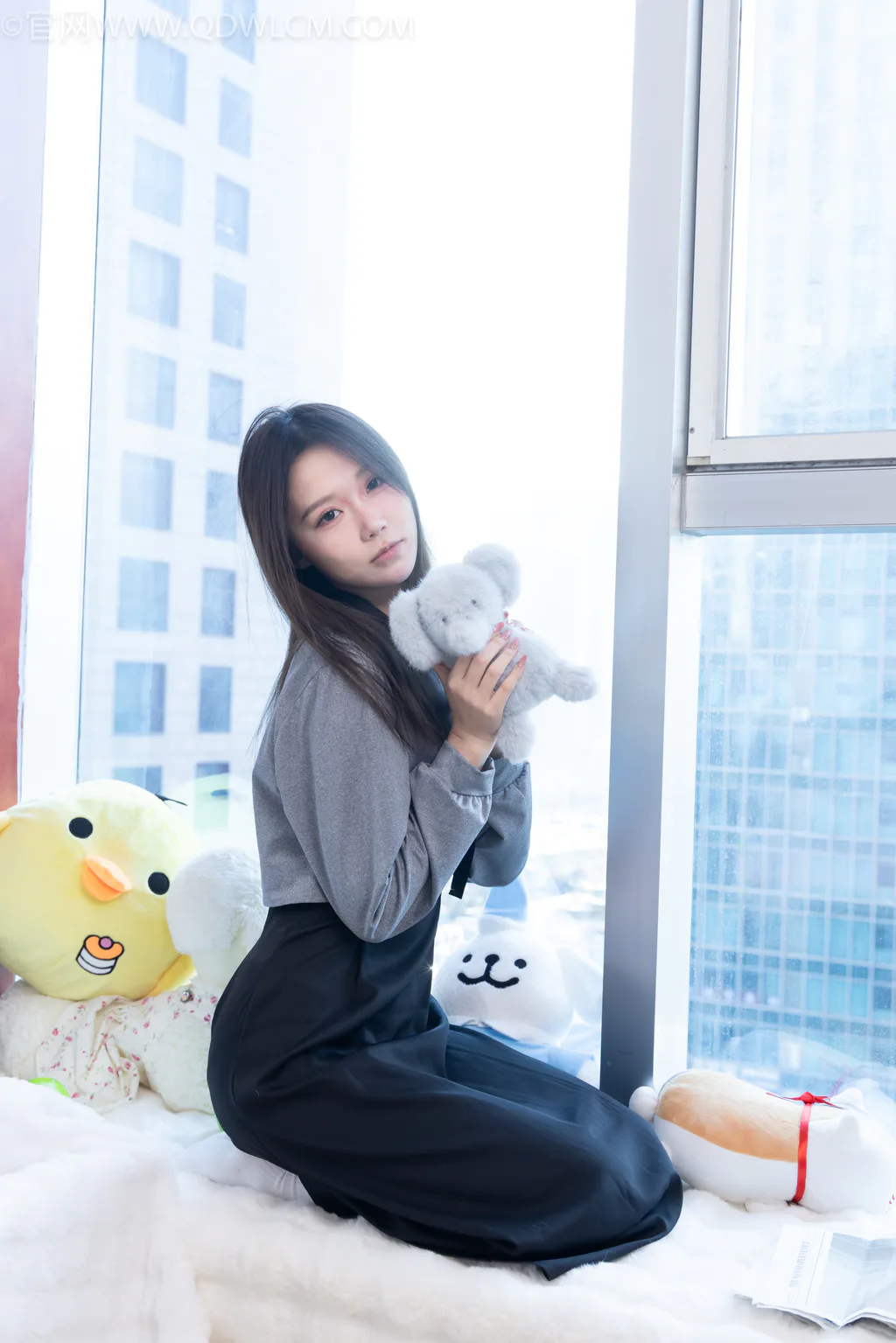 勿恋传媒 NO.2629 南星-皮鞋、白棉袜、裸足[150P/1V/3.66GB]插图3