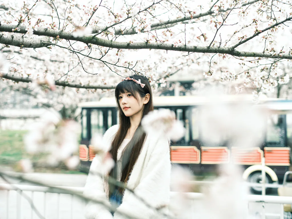 [YITUYU艺图语]2023.04.03 染井吉野樱 宵宵喵[77+1P/1.11GB]插图1