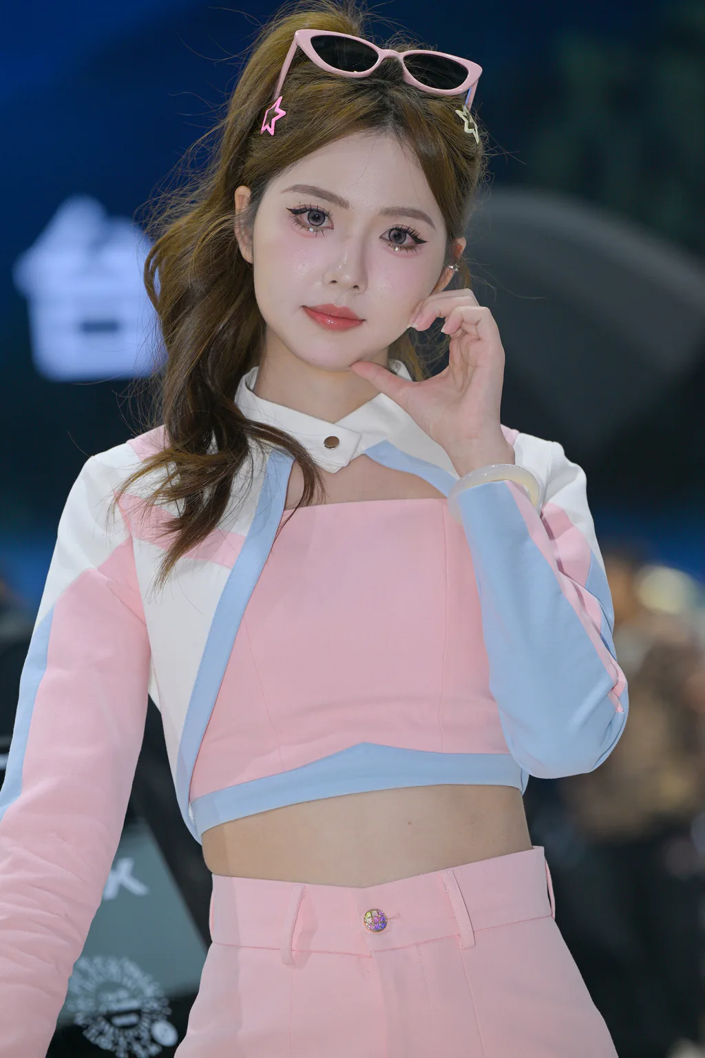 精选街拍作品 NO.6792 可爱姑娘美腿[78P/98MB]插图