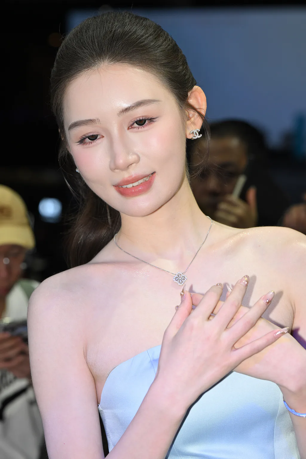 精选街拍作品 NO.6725 镁足颜控网荭敏敏[187P/247MB]插图