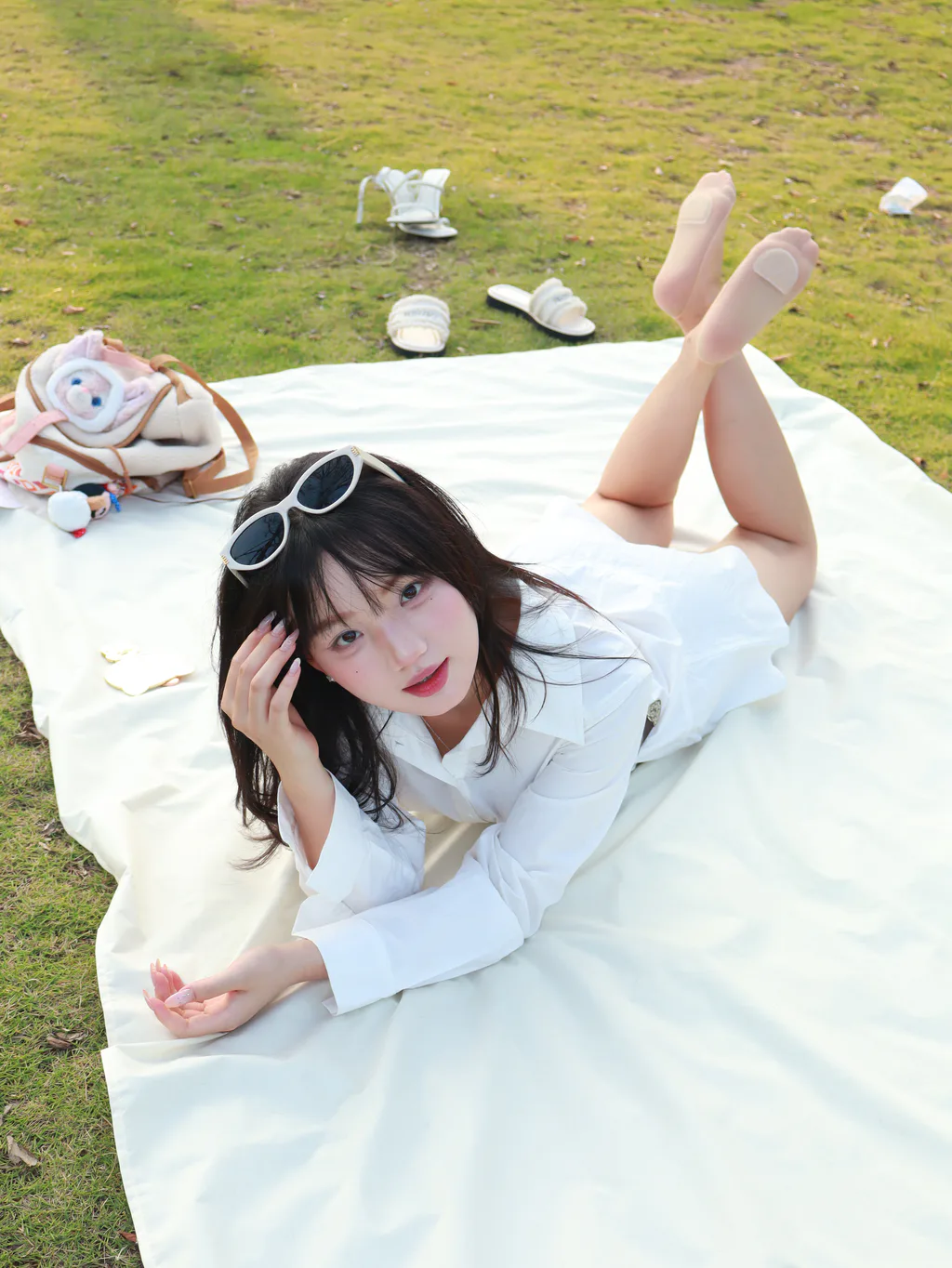 约拍系列 019号作品 白衣凉鞋[460P/46V/6.86GB]插图