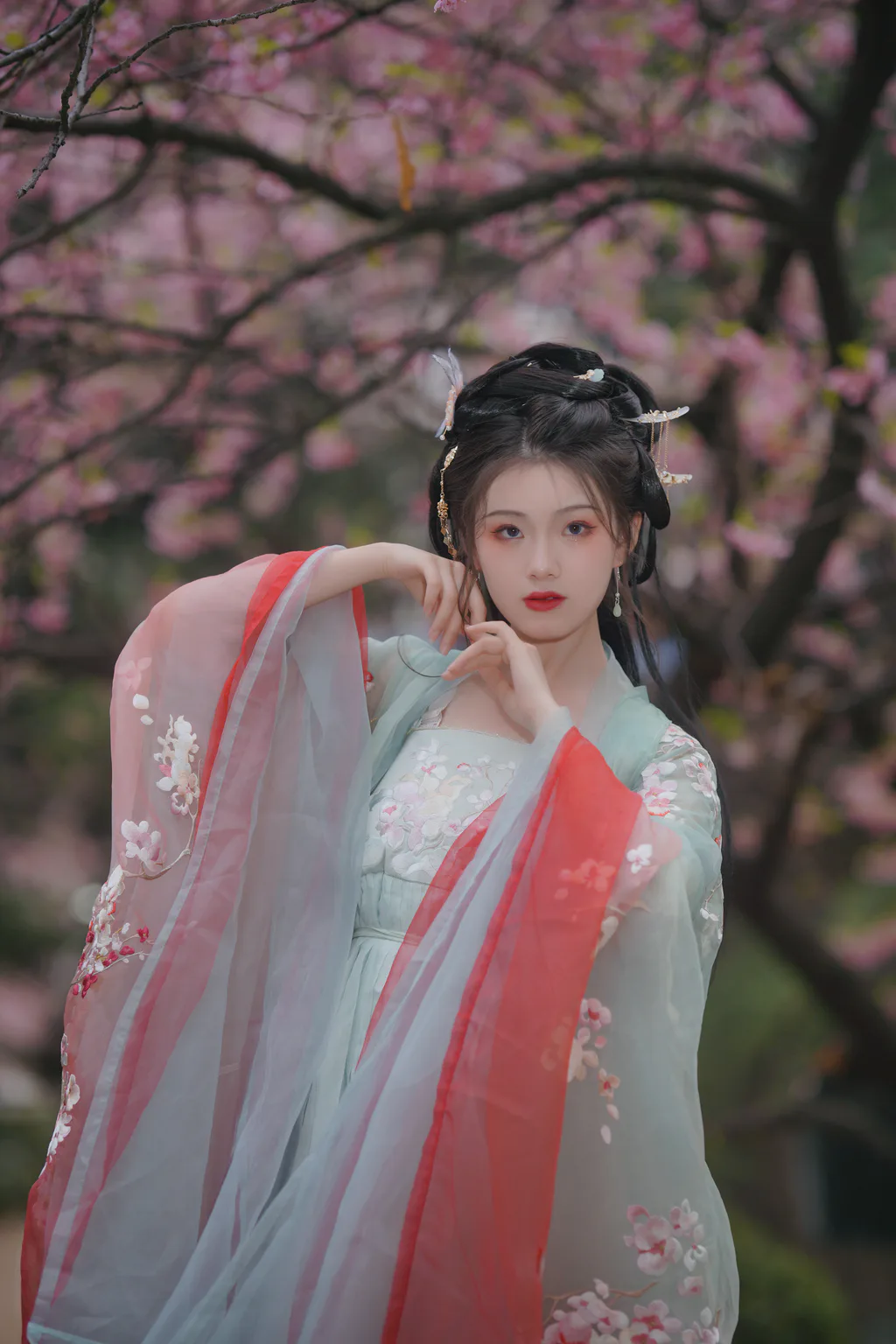 [YITUYU艺图语]2023.03.21 弄花香满衣 悦璃[21+1P/345MB]插图