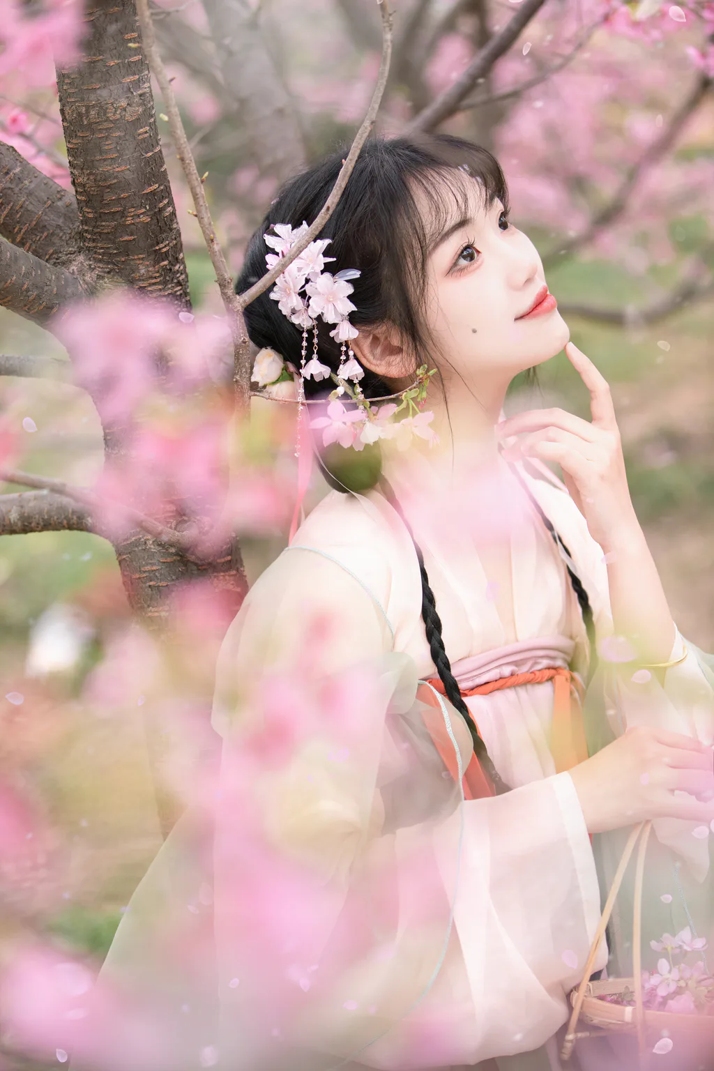 [YITUYU艺图语]2023.03.22 别来春半 晚江亭[31+1P/554MB]插图3