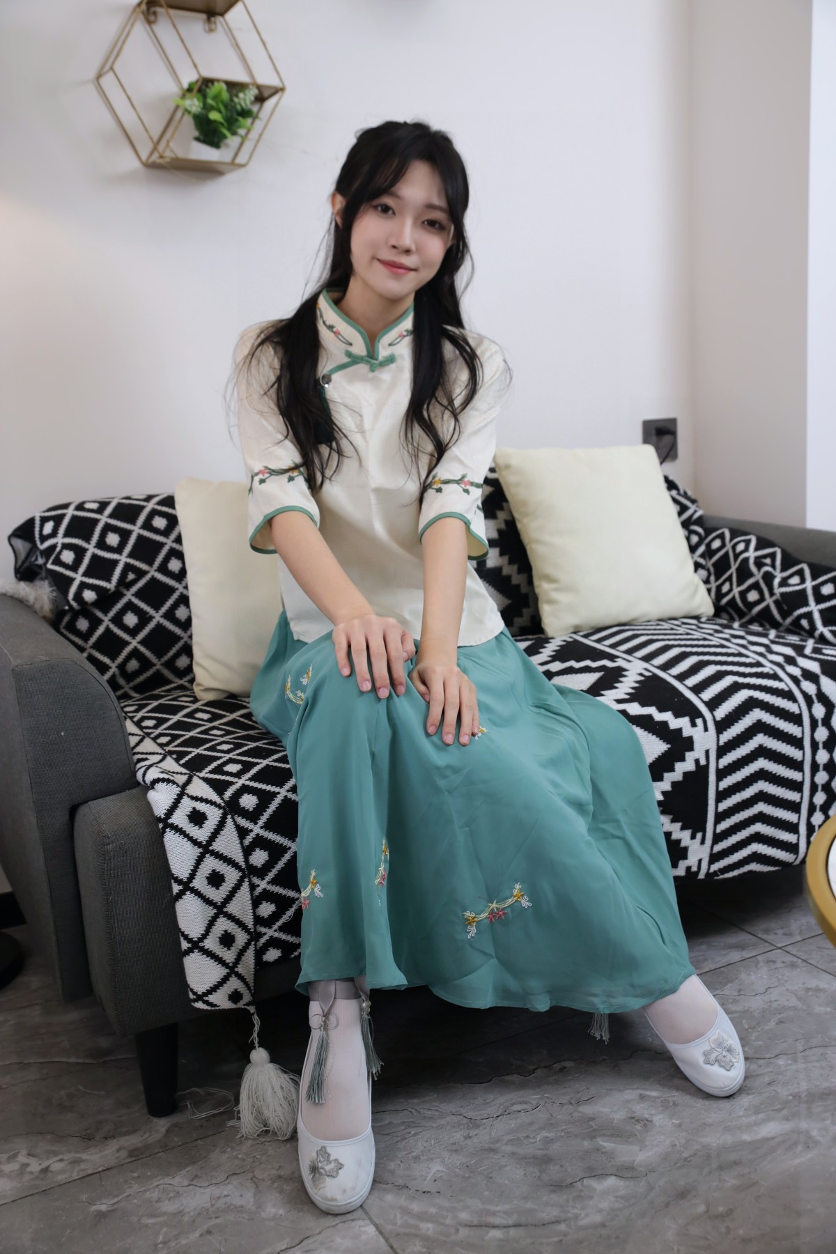 绮梦摄影85期：yuuu-无印珍藏版 [351P/1V/8.94GB]插图