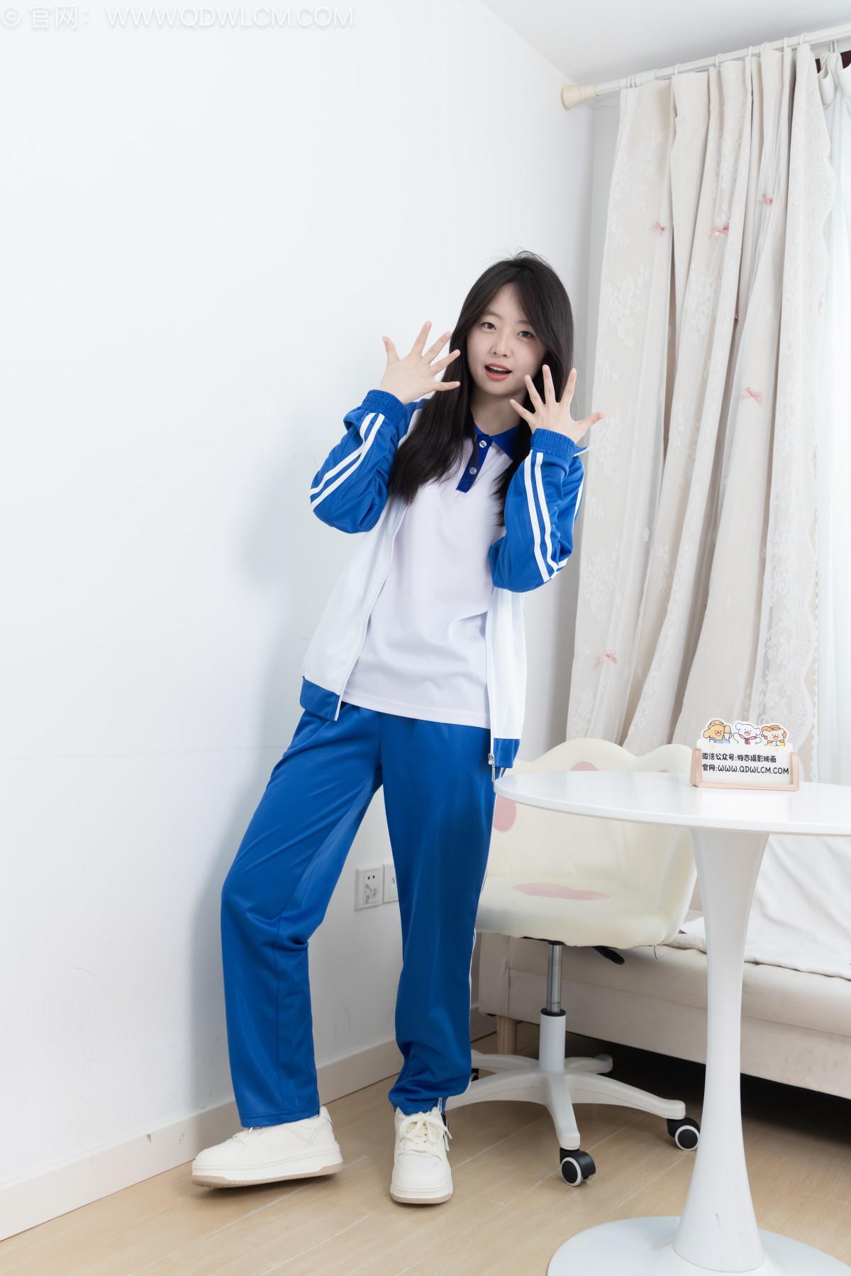 勿恋传媒2696期：萌萌 [194P/1V/5.85GB]插图