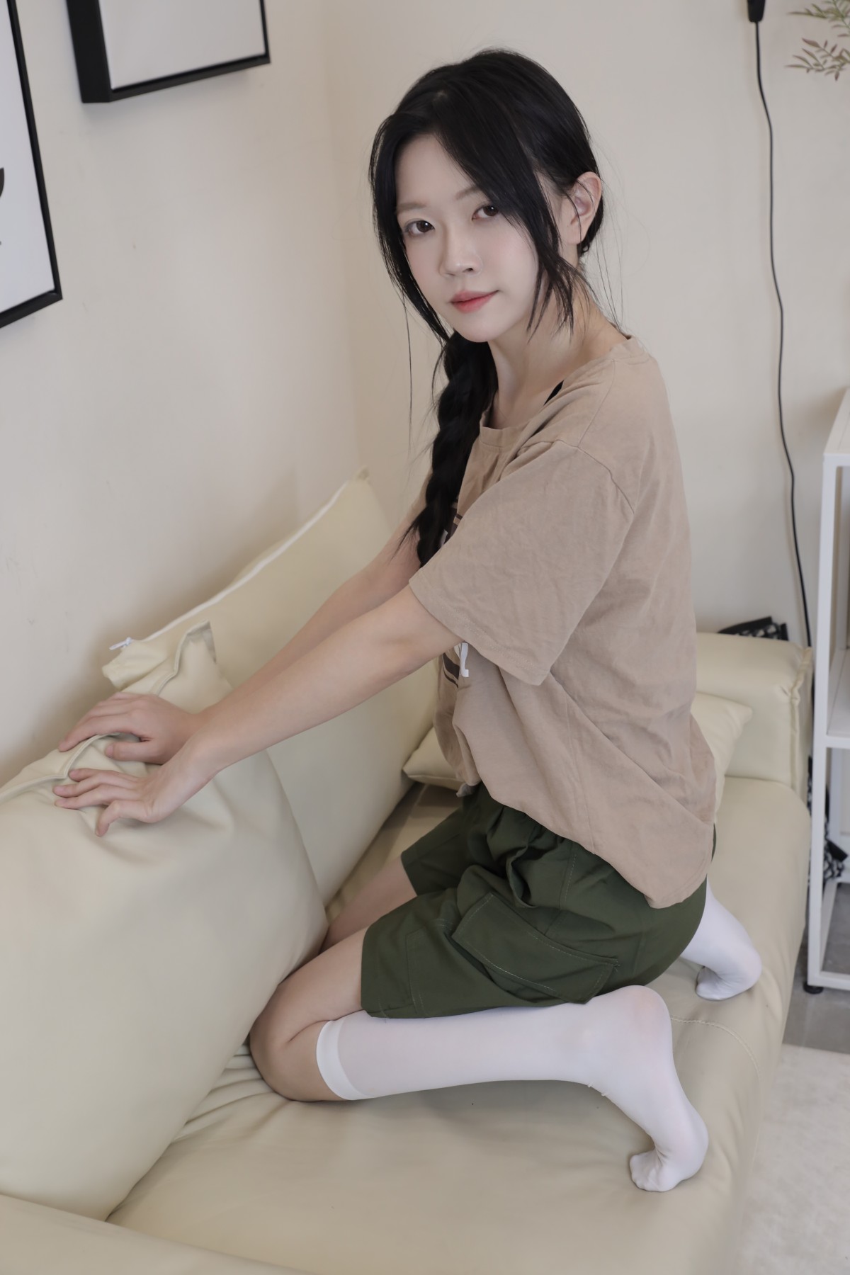 绮梦摄影105期：yuuu-无印珍藏版 [577P/1V/9.67GB]插图2