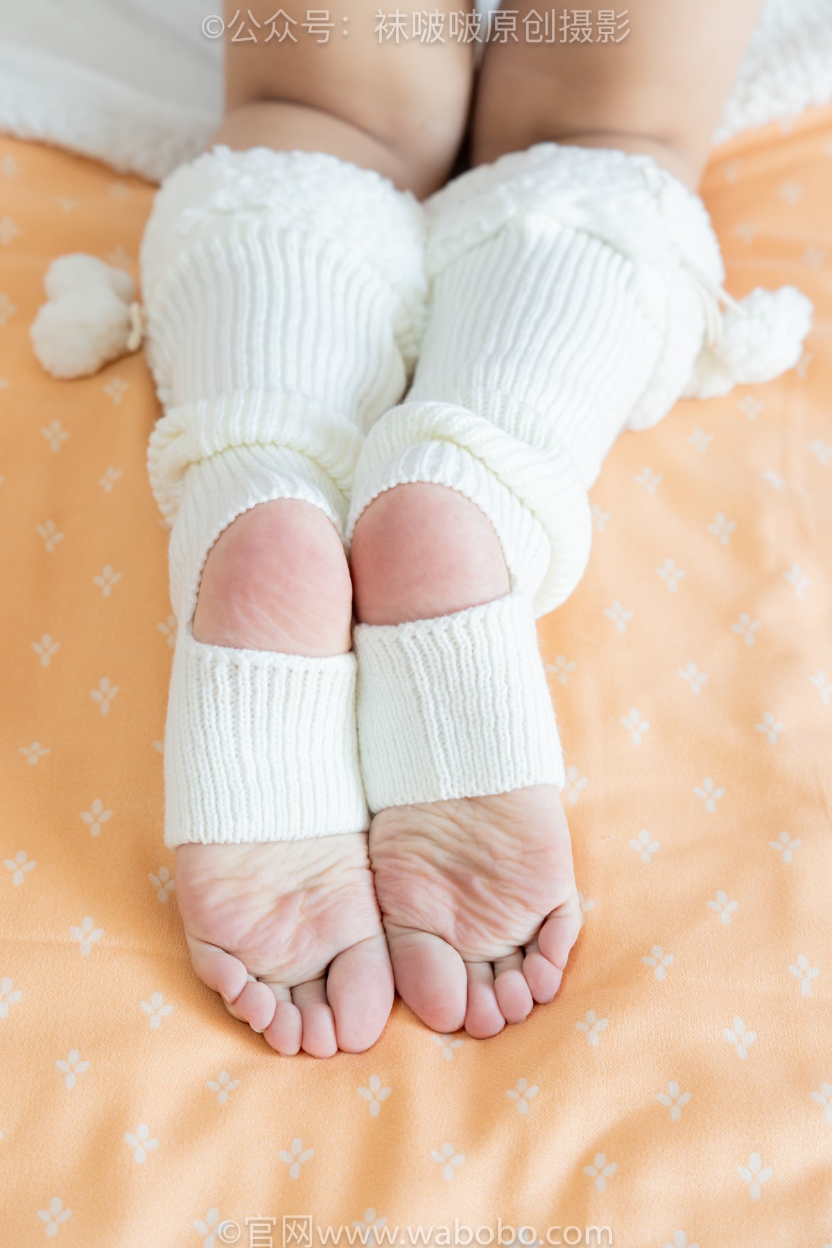 袜啵啵685期：甜甜圈-花絮版 [234P/1V/11.93GB]插图3