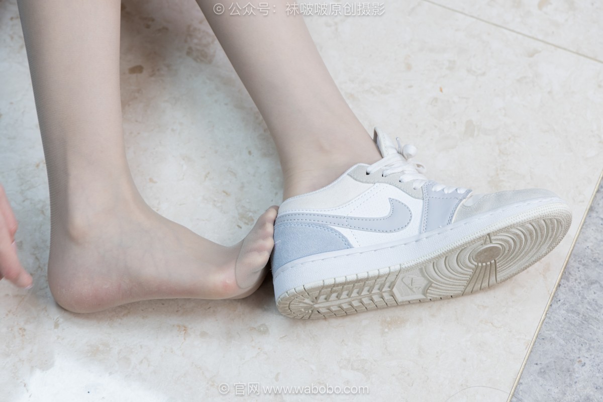 袜啵啵678期：小甜豆-花絮版 [146P/1V/6.13GB]插图3