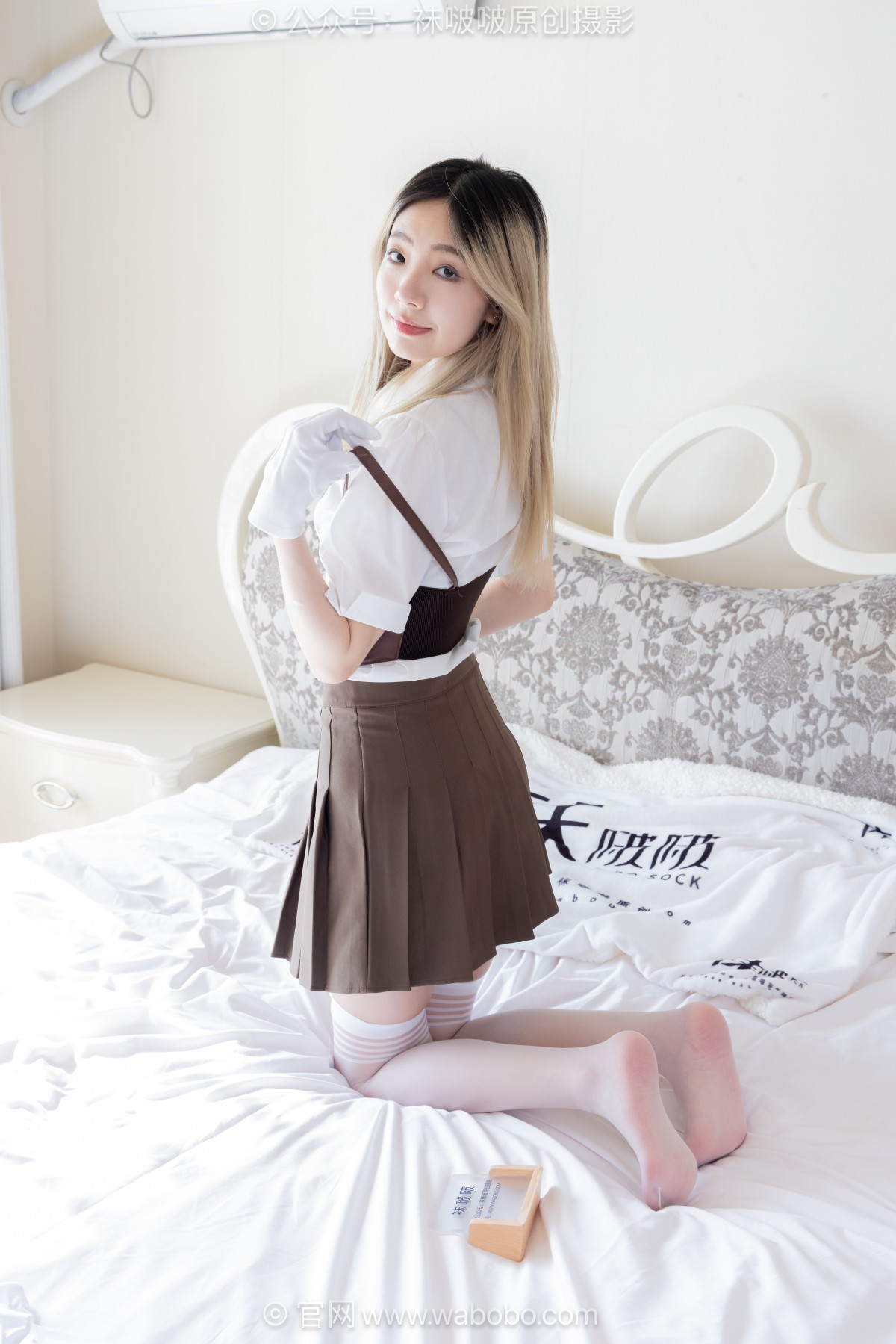 袜啵啵682期：小甜豆-花絮版 [154P/1V/6.23GB]插图3