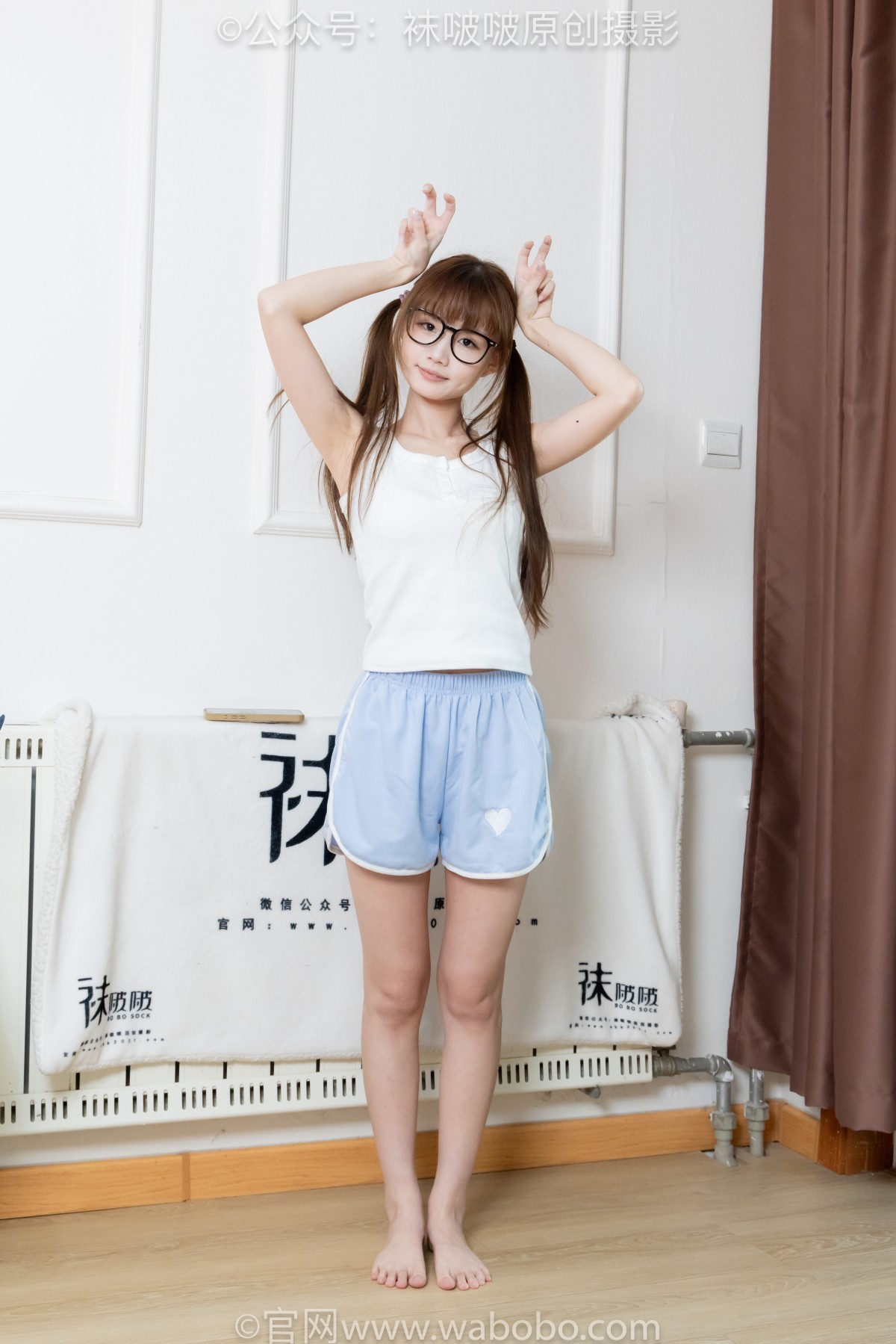 袜啵啵685期：甜甜圈-花絮版 [234P/1V/11.93GB]插图6