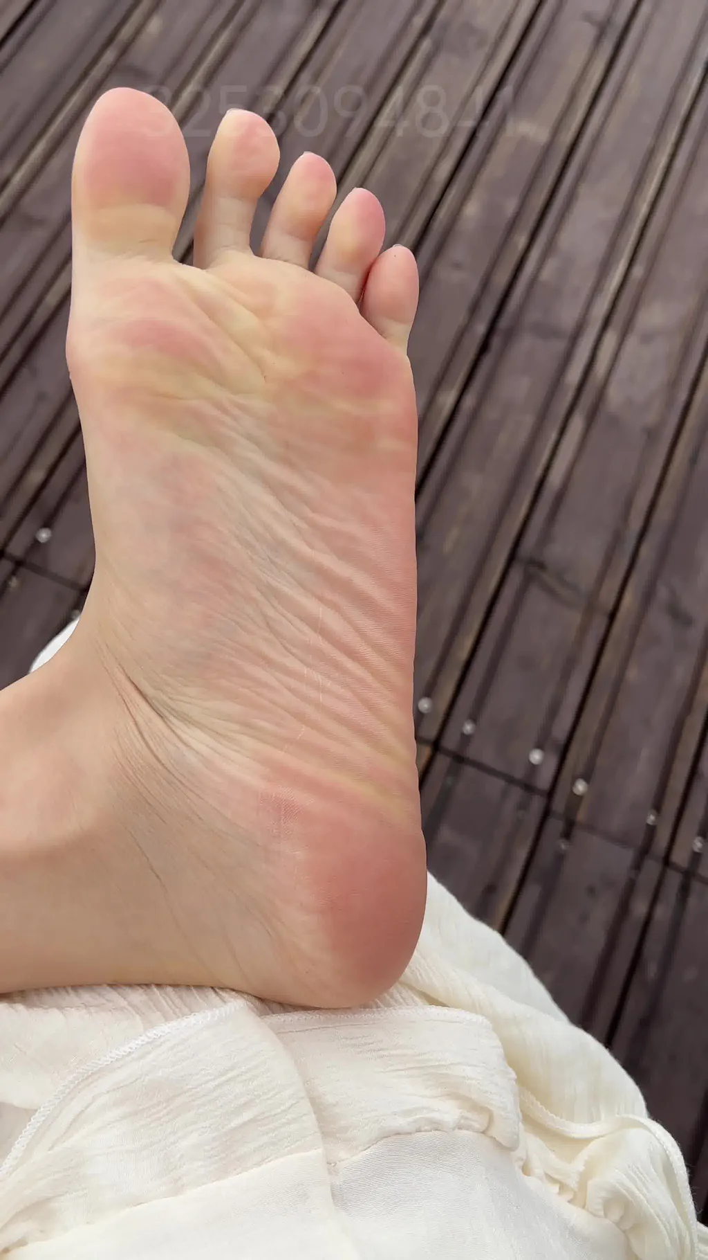 脚模面试脸足同框套路系列-251[4V/165M]插图1