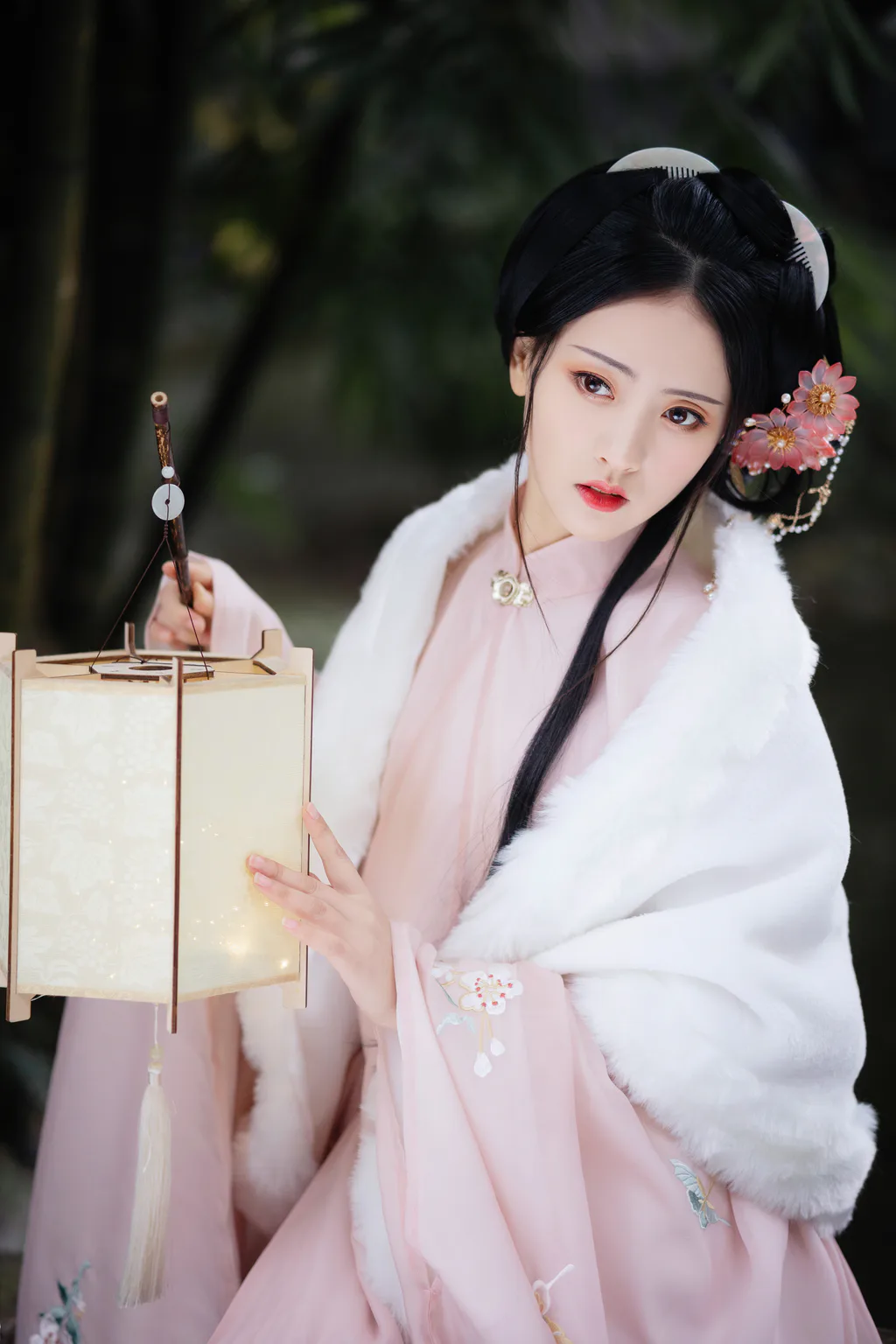 [YITUYU艺图语]2023.04.24 如梦令 -林秋奈[21+1P/70MB]插图3