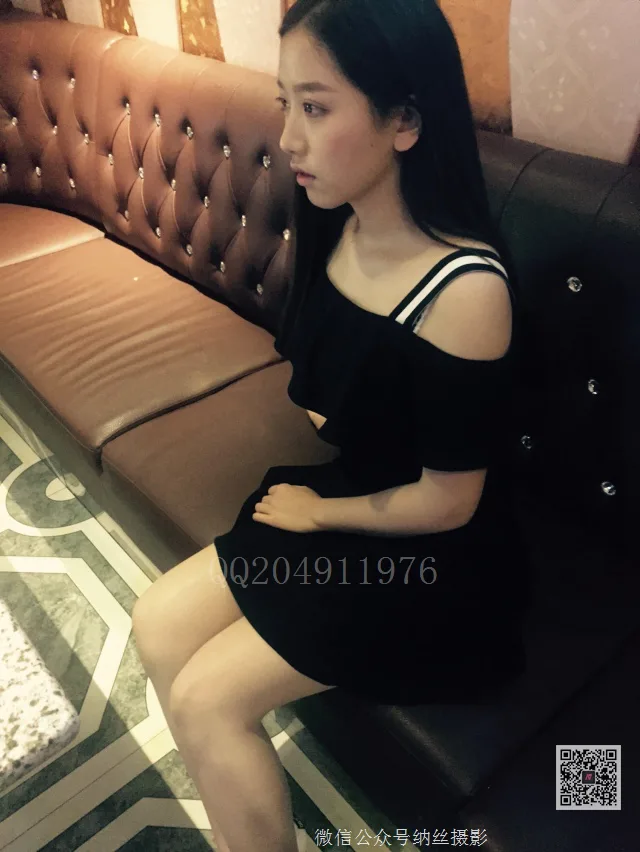 [纳丝摄影]0038 李玉 KTV肉丝[44P/1V/209MB]插图1
