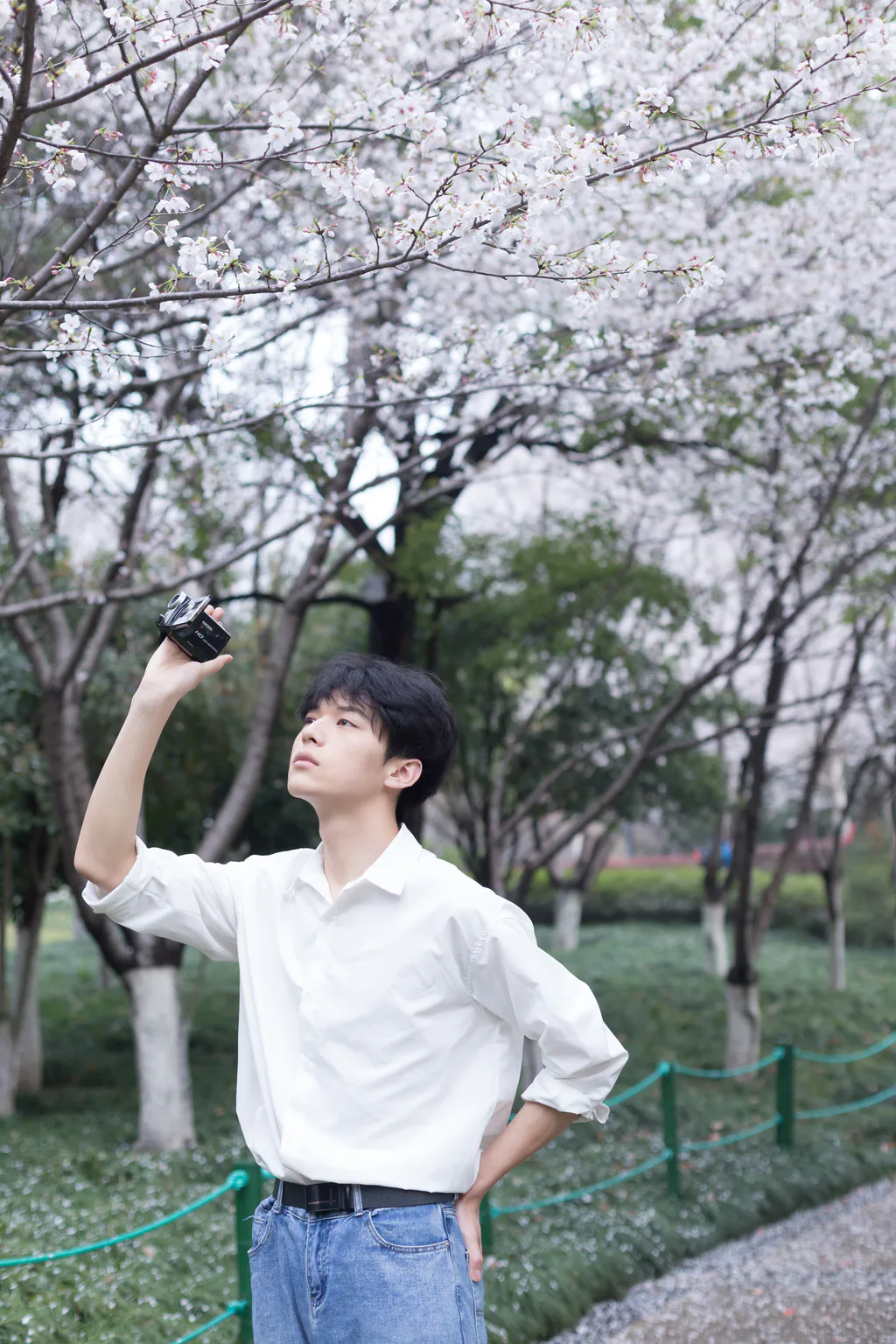 [YITUYU艺图语]2023.04.17 等待 火龙龙龙龙王 [24+1P/202MB]插图