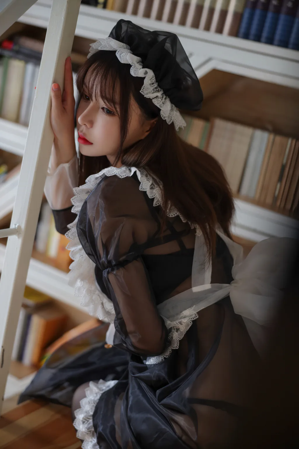 亚马逊鲶鱼 – 黑色透明钕仆[33P/192MB]插图3