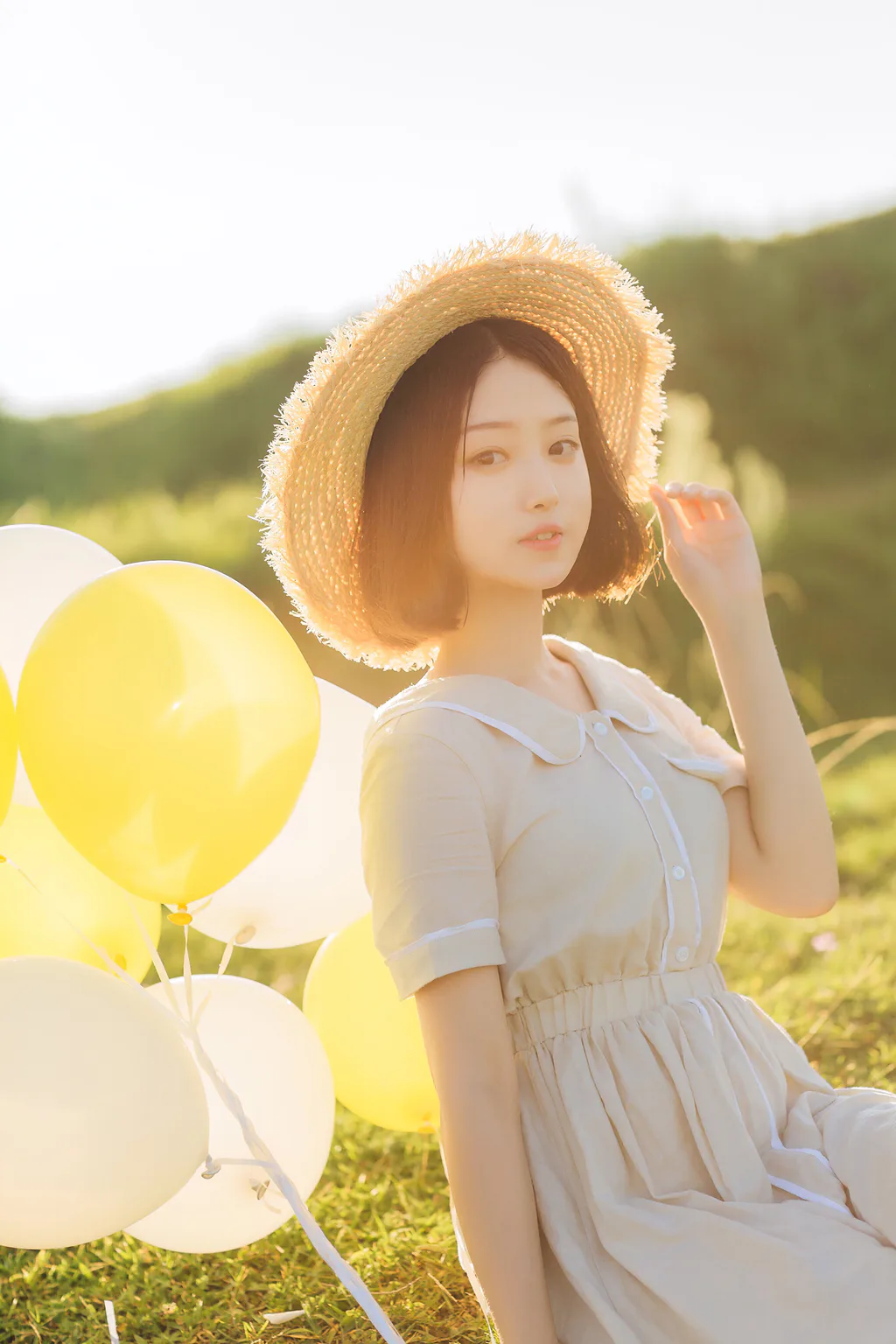 [YITUYU艺图语]2023.04.20 你深邃的眼眸犹如漫天星辰坠入大海 四月青夏[23+1P/160MB]插图