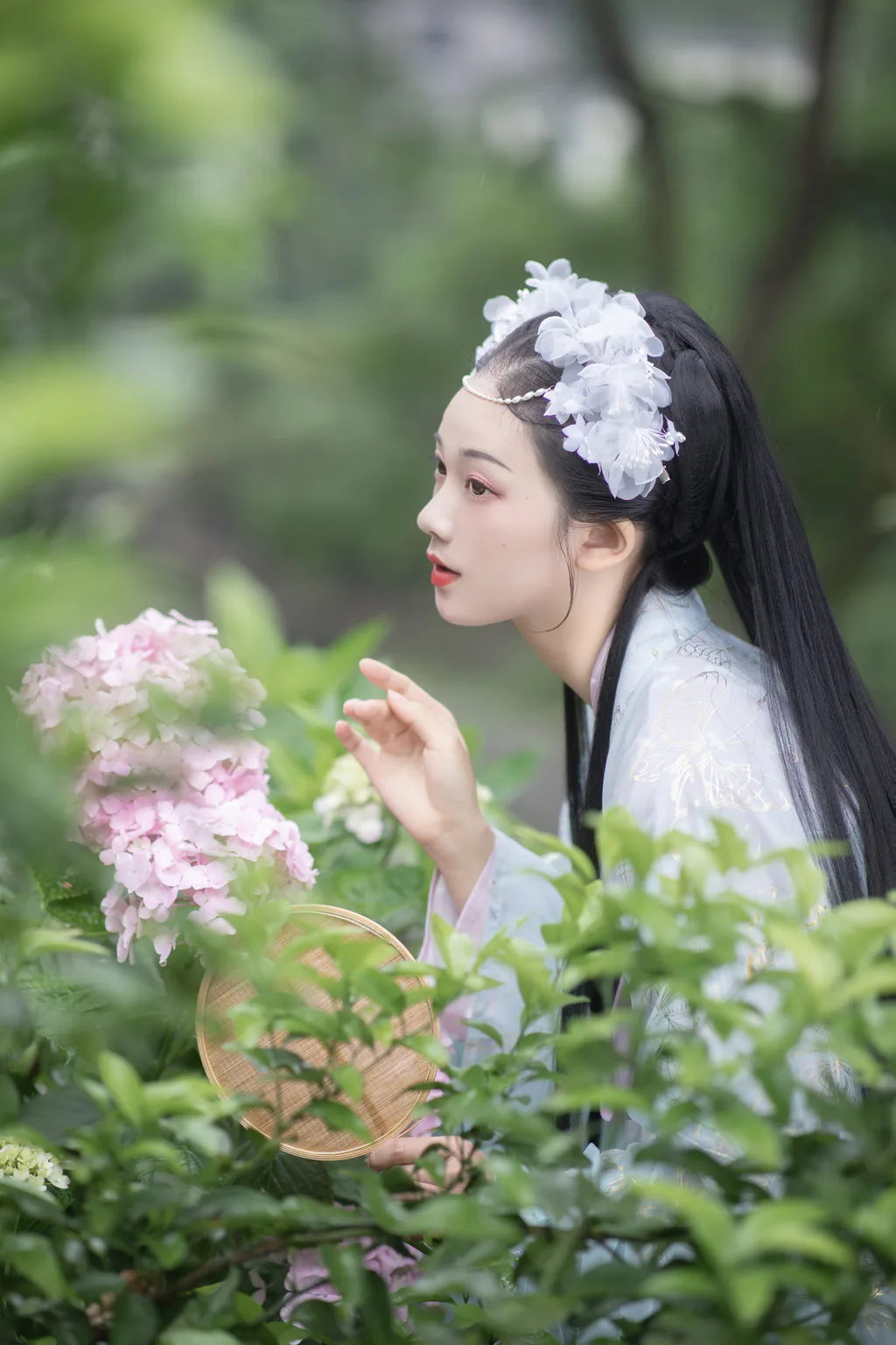 [YITUYU艺图语]2023.04.23 不知春 秋哒哒–[34+1P/460MB]插图