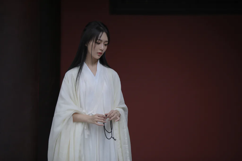 [YITUYU艺图语]2023.04.15 庇佑 素昧在路上 [24+1P/243MB]插图1